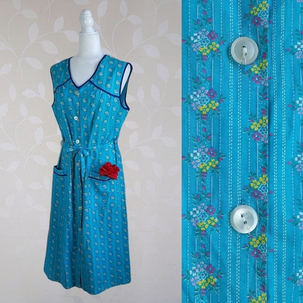 Vintage Cottagecore Floral Button Front Midi Dress Cerulean Blue Cotton V-Neck